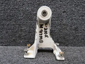 5024002-5 Cessna 310K Aileron Inboard Hinge Assembly (Worn Paint)